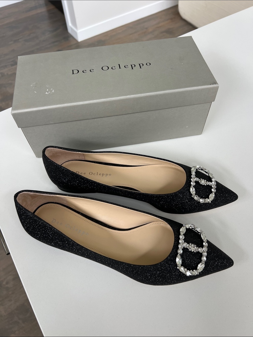 Dee Ocleppo embellished black glitter sparkly pointed toe ballerina flats 9.5